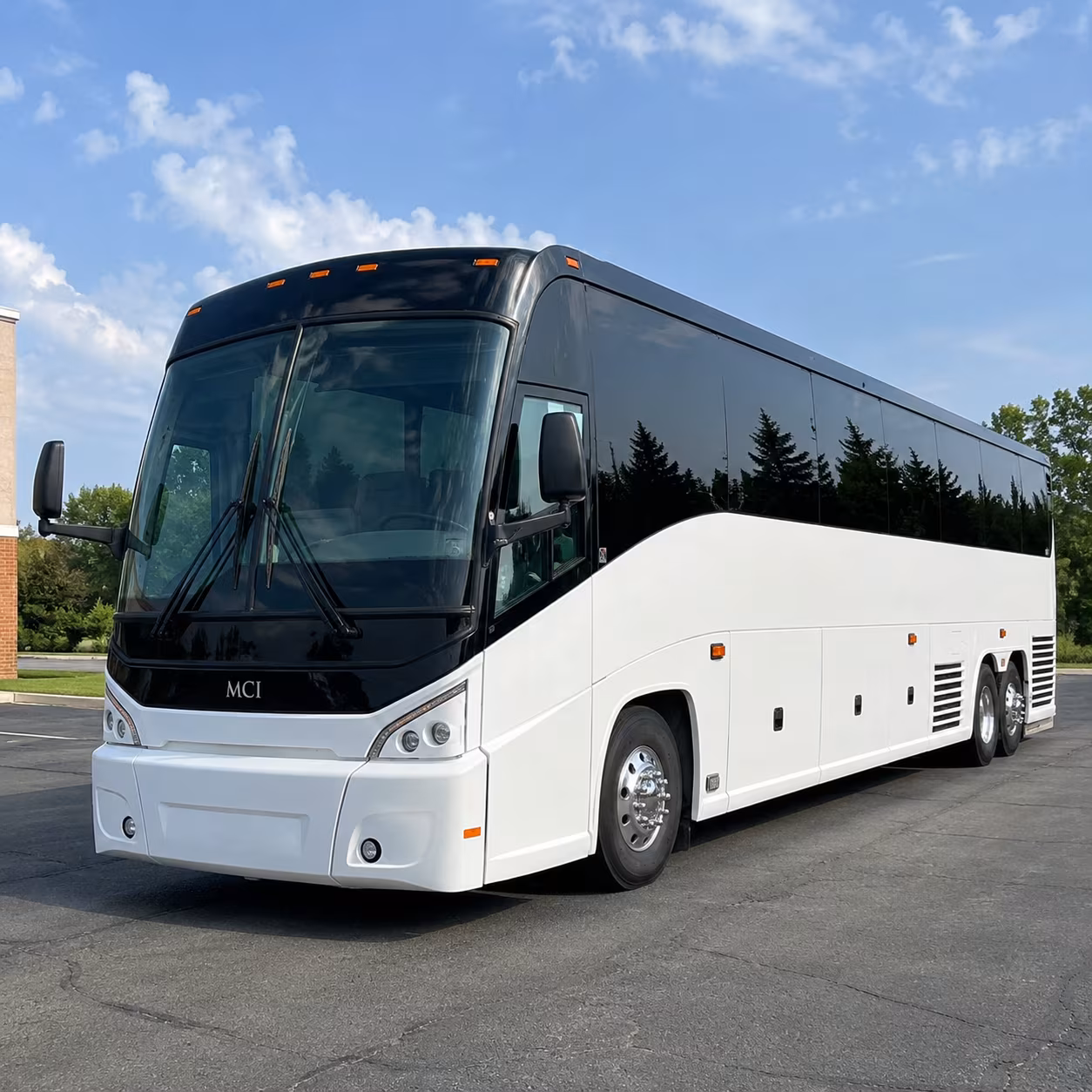 corporate shuttle buses to gaylord texan and area conference centers